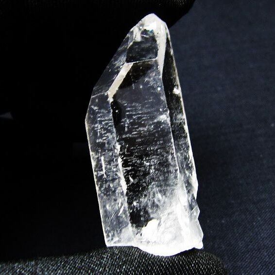 水晶 原石 アーカンソー産 一点物 171-7186