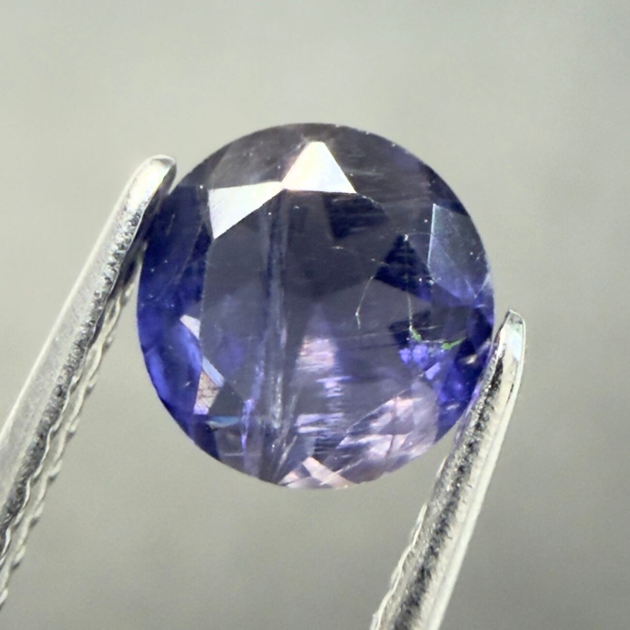 ロードライトガーネット】 ルース マダガスカル産 0.56ct | たからいし
