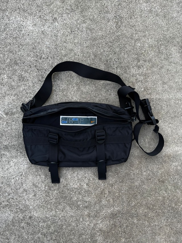 Nike ANNEX Shoulder Bag