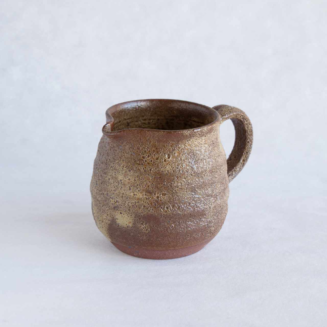 少し武骨、不均一、作り手の迷いが残ってる登窯六 皿 mikamoyaki