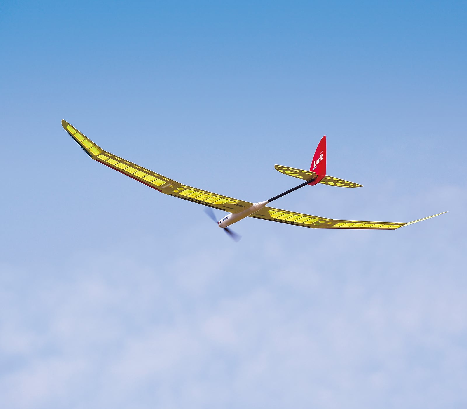【未組立 新品】ヨシオカ ルフト2.5 FRP 電動グライダー バルサキット Luft 2.5 FRP ARF | モデルショップヨシオカ online