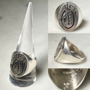 CALVIN PETERSON silver signet ring " bear "