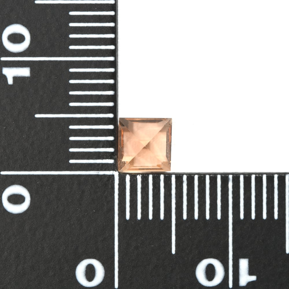 大粒5.56ctのインペリアルトパーズ　ソーティングメモ付き 048253-01.jpg