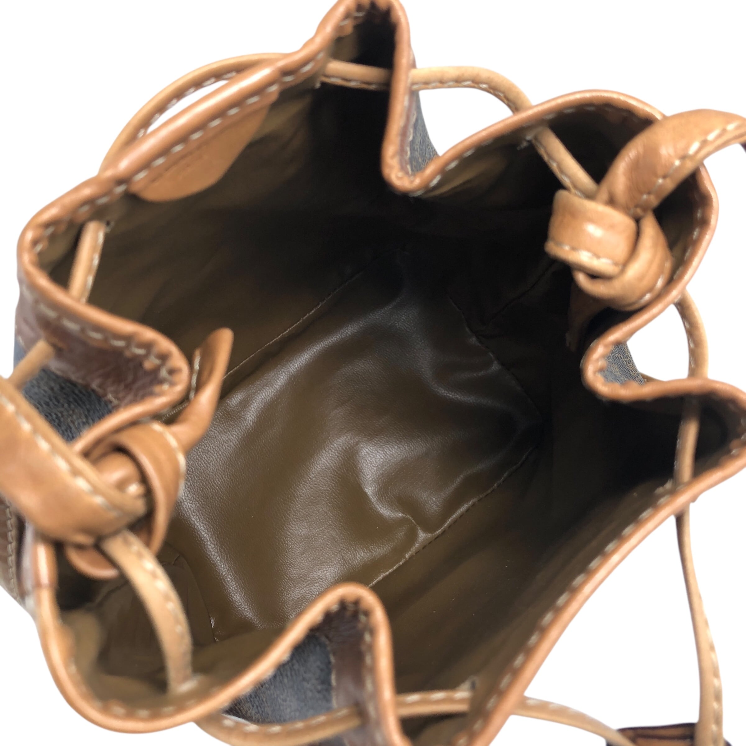 CELINE セリーヌ マカダム  ショルダーバッグ ブラウン ブラゾン型押し PVC/レザー 巾着 ミニバッグ wt5bvk CELINE セリーヌ マカダム ショルダーバッグ ブラウン ブラゾン型押し