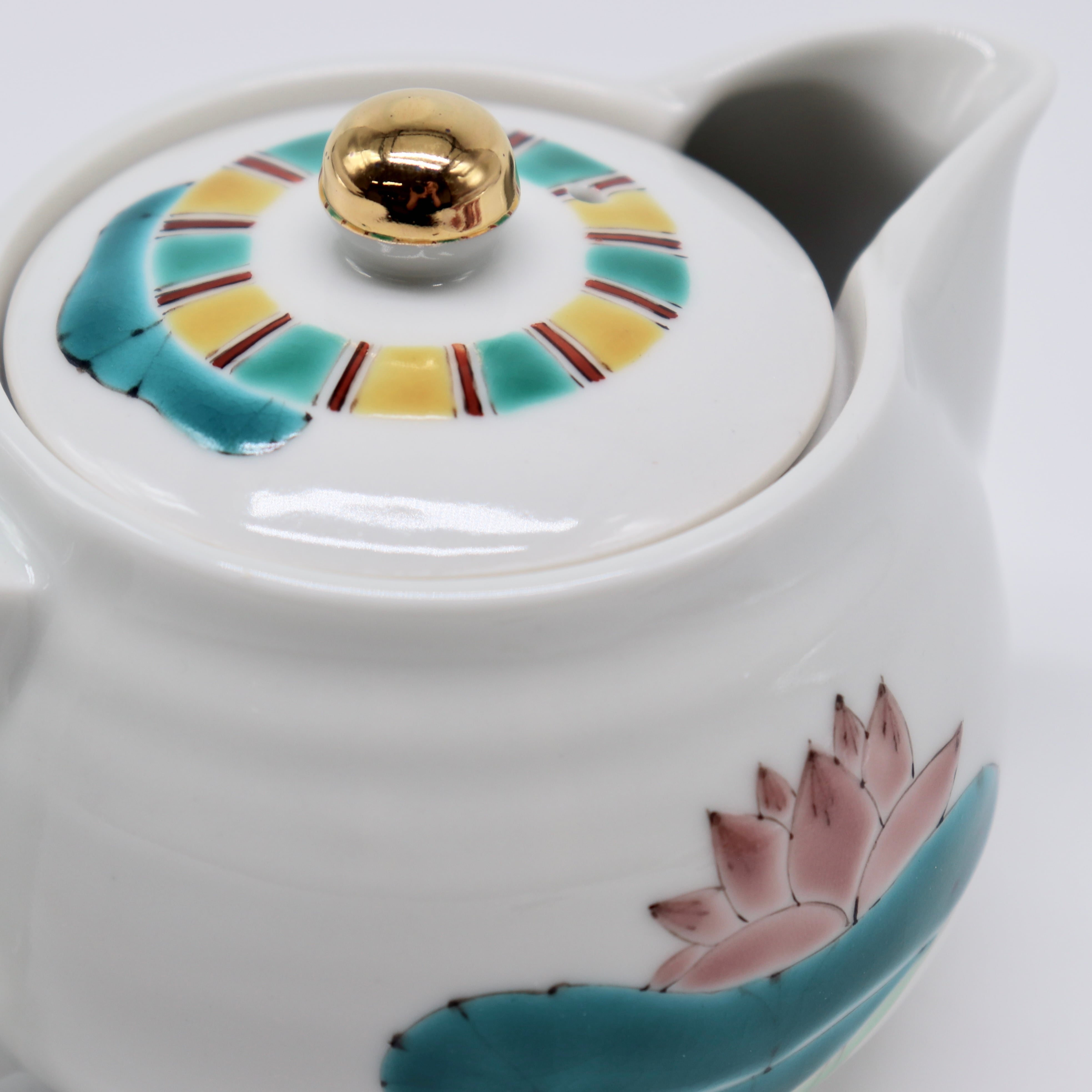 九谷焼 大志窯】色絵花鳥 ポット 〜蓮に翡翠〜 | 九谷焼 大志窯