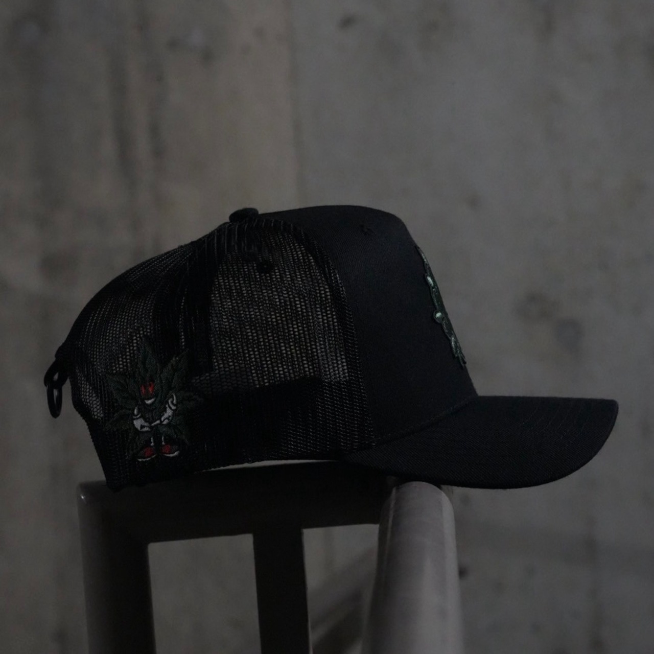 【gifthat×VIIUNION】   VIIUNION gh-1284  BLACK メッシュ