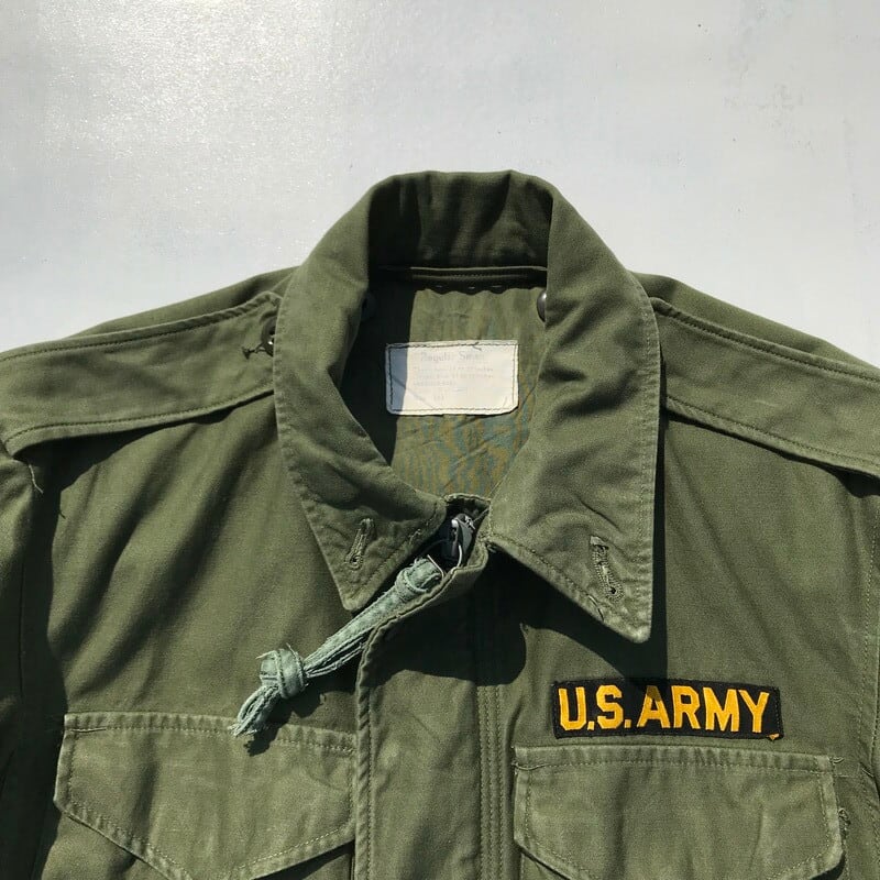 60's M-51 U.S.ARMY フィールドジャケット カーキ ミリタリー Regular Small CROWNジッパー インシグニア 美品  希少 、ヴィンテージ | agito vintage powered by BASE
