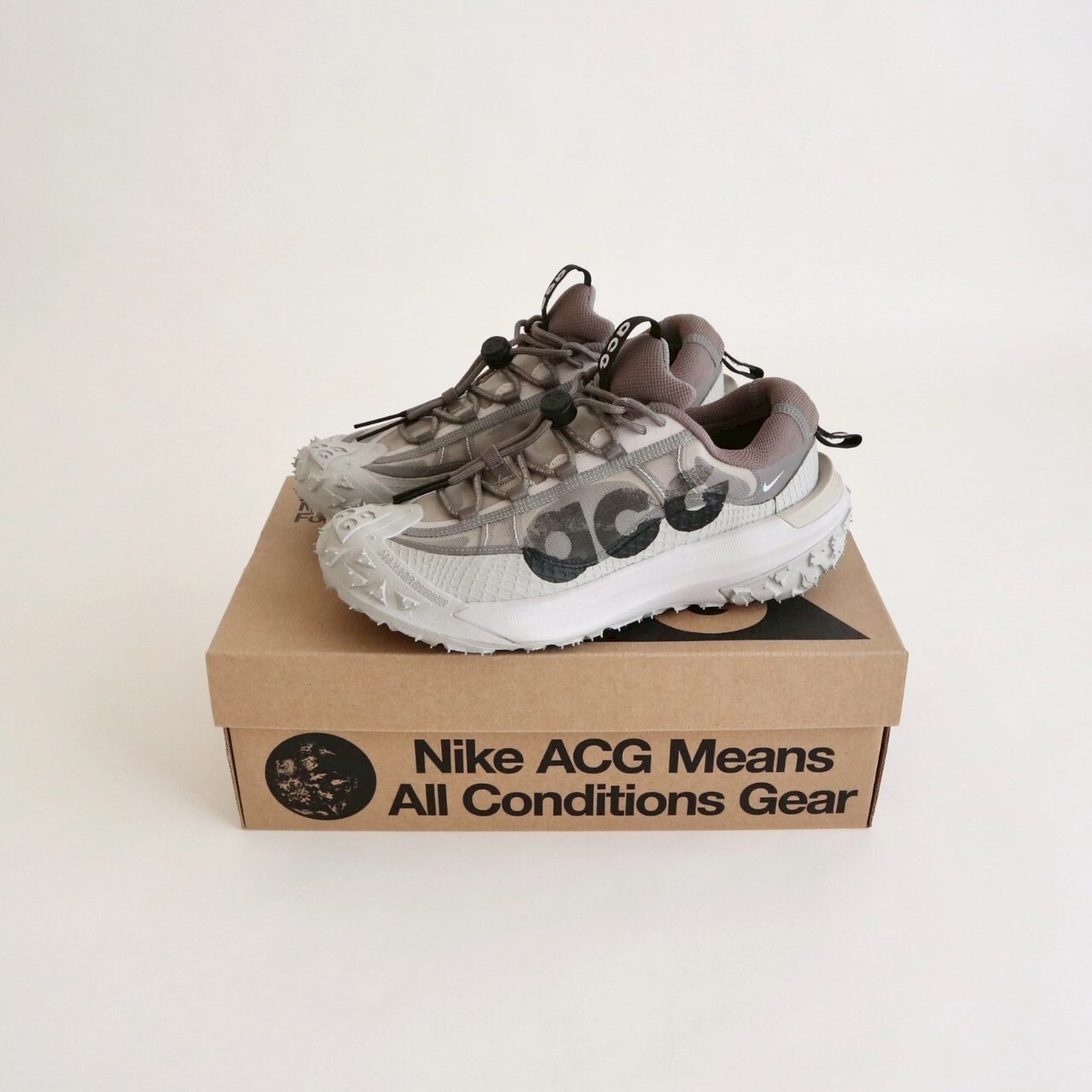 24.5cm Nike ACG Mountain Fly 2 Low 