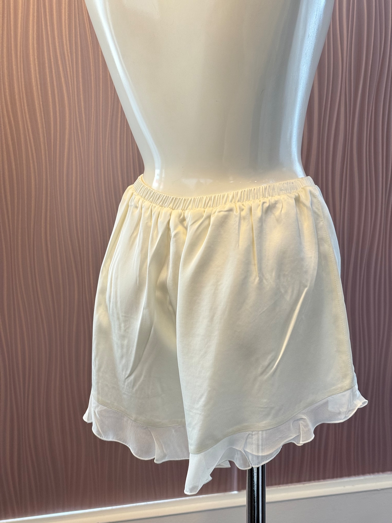 レース付きショートサテンパジャマ ツインセット