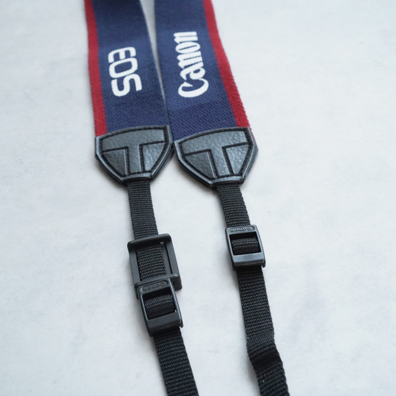 Canon navyblue ヴィンテージストラップ
