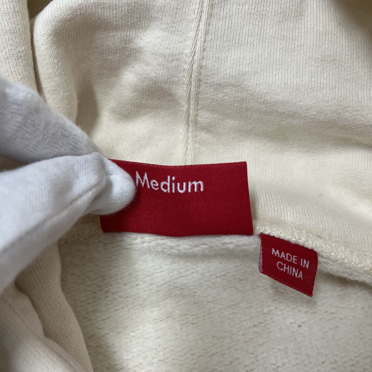 SUPREME シュプリーム 22SS Beaded Hooded Sweatshirt ビーズロゴ フーデッドスウェットシャツ パーカー ナチュラル