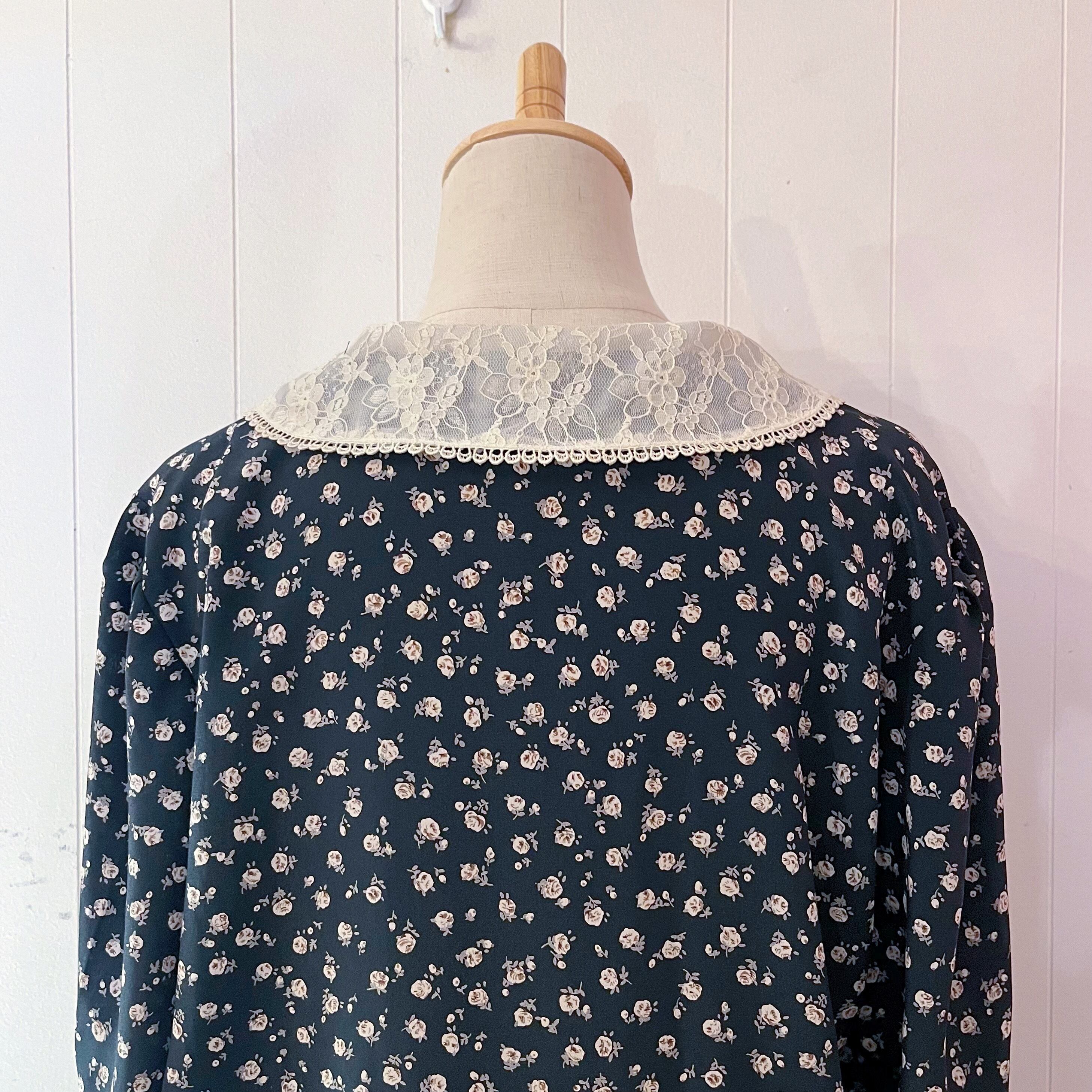 mini rose lace collar one-piece