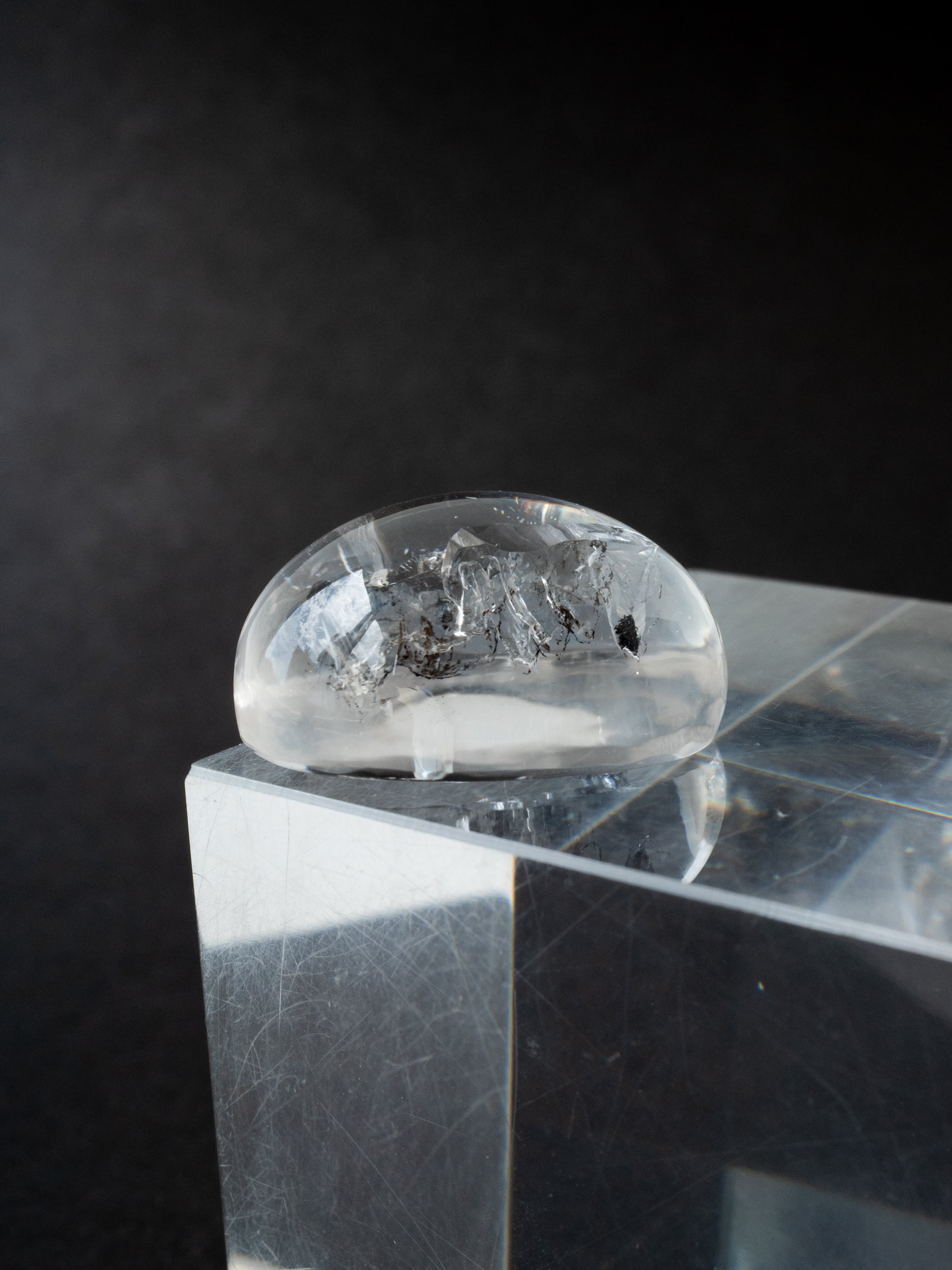 水入り水晶 / エンハイドロクォーツ- a14 | SELSHA