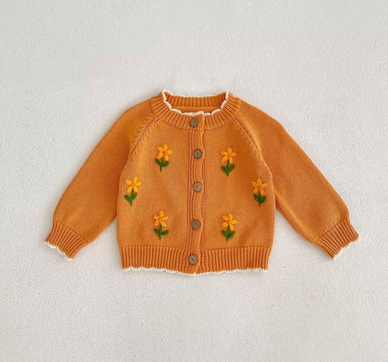 66-100 花 刺繍 ニットカーディガン 女の子 ベビー キッズ | miwas 66-100 花 刺繍 ニットカーディガン 女の子 ベビー キッズ | miwas