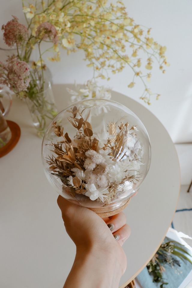 フラワードーム　球体（ホワイトゴールド）