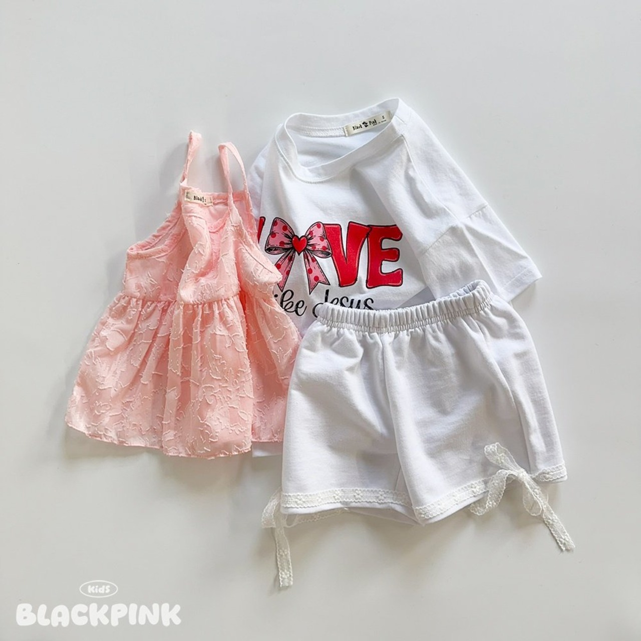 [BLACKPINK] LOVE Short sleeve T-shirt (2XL) / [블랙핑크] LOVE반팔티 (2XL)