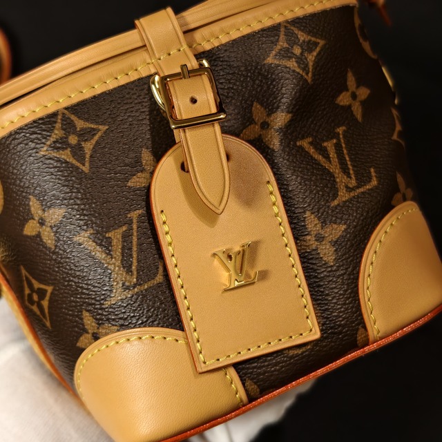 LOUIS VUITTON M57099 ショルダーバッグ クロスボディバッグ ノエバース モノグラム　送料無料