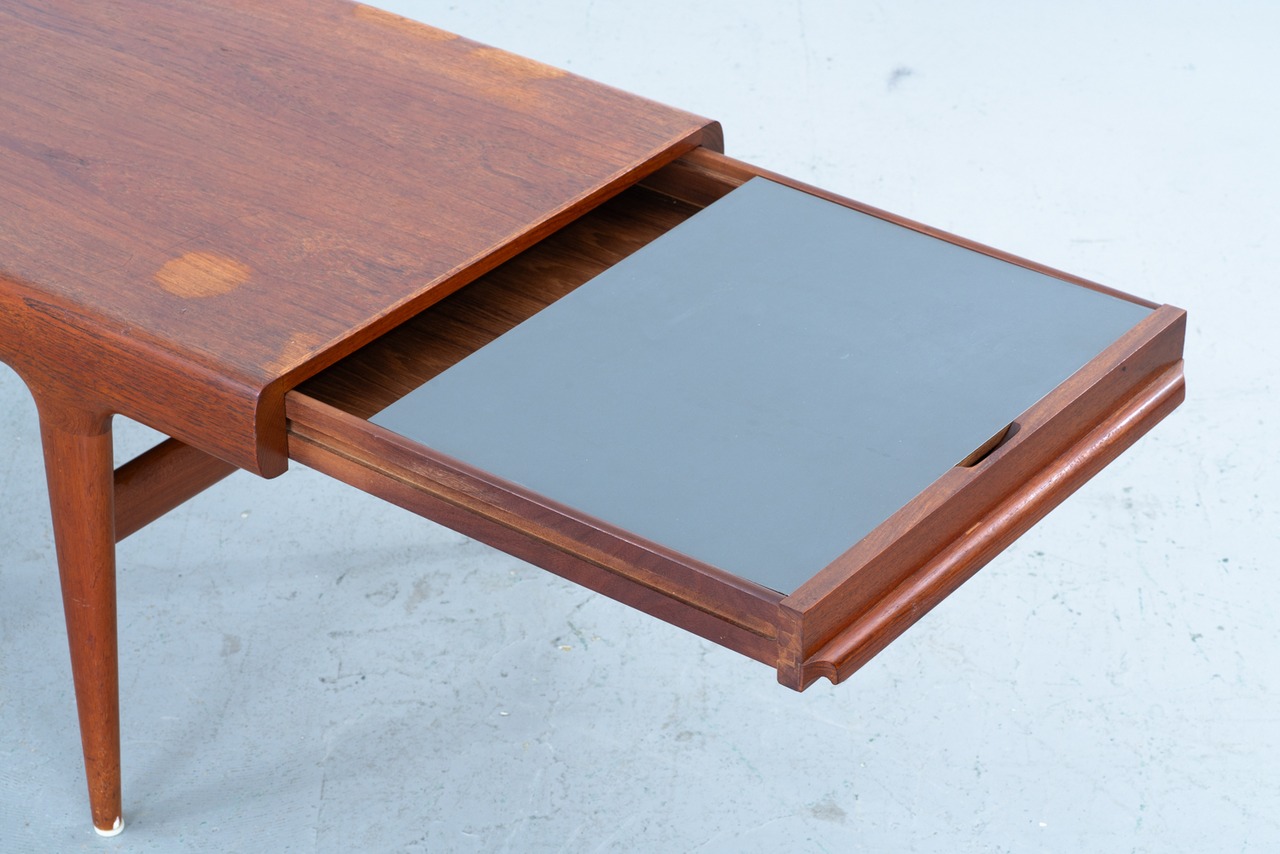 【as it is】Johannes Andersen |  Coffee Table