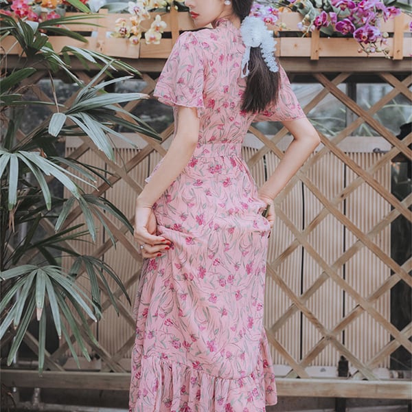 花柄ピンクロングワンピース 半袖