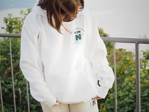 2021 AW “bigN” HOODIE color White×Darkgreen
