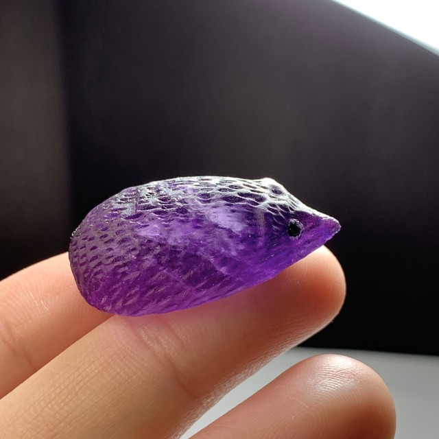 26.可愛い色合い☆フローライト ハリネズミ