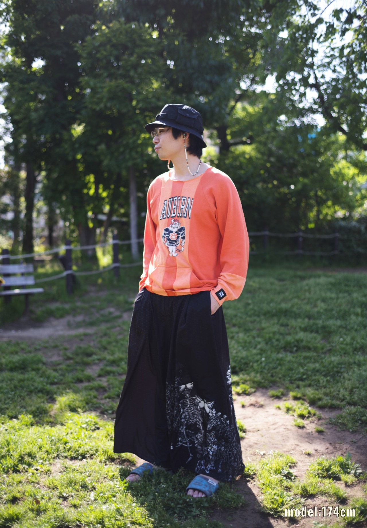 Bleaching Design Sweatshirt："King Joe" feat.佐藤良真