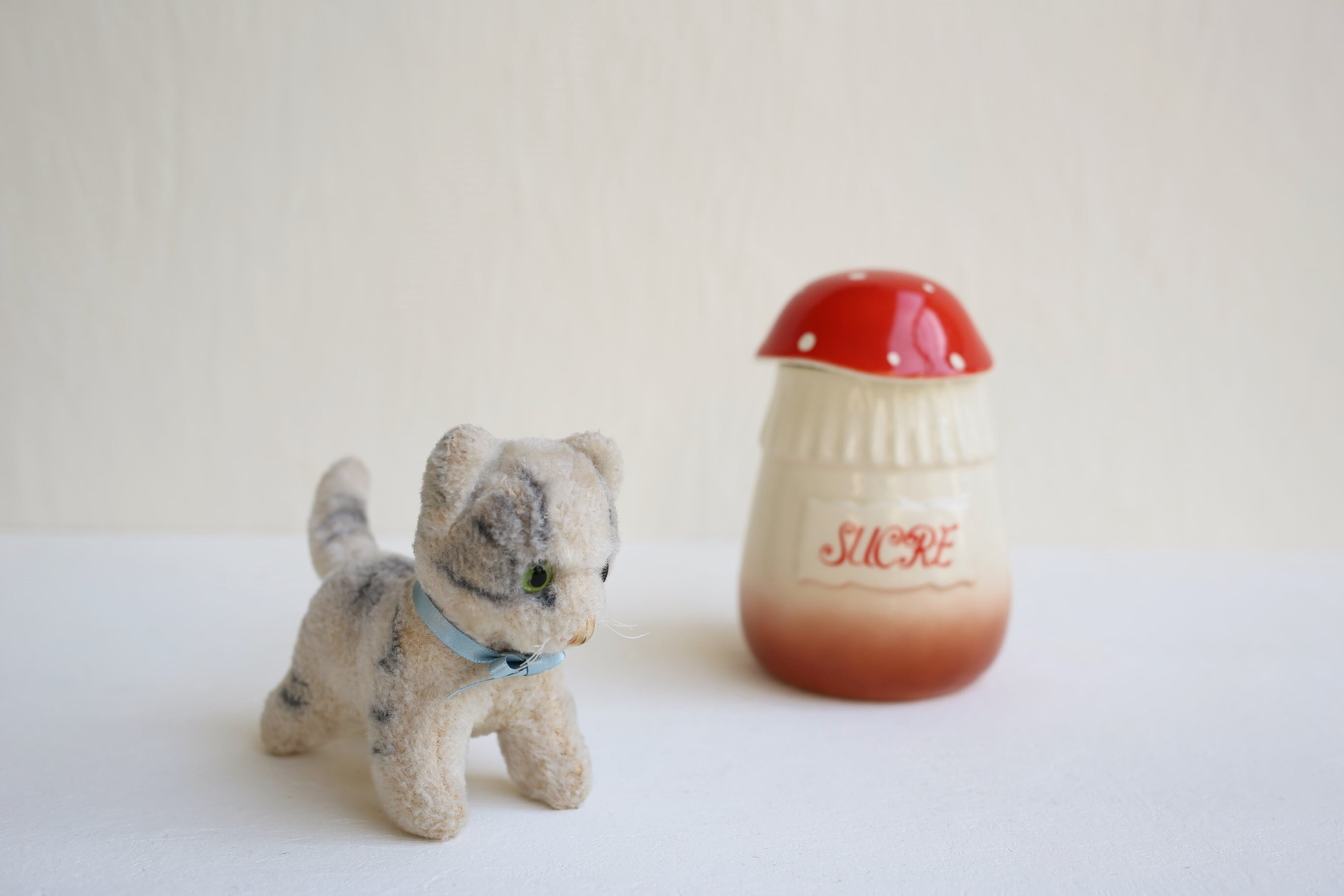 ドイツ アンティーク ヴィンテージ ぬいぐるみ ネコ グレー N-03072