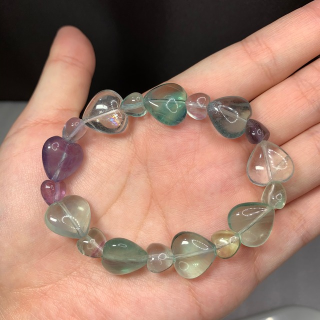 2.ハートフローライトデザインブレスレット