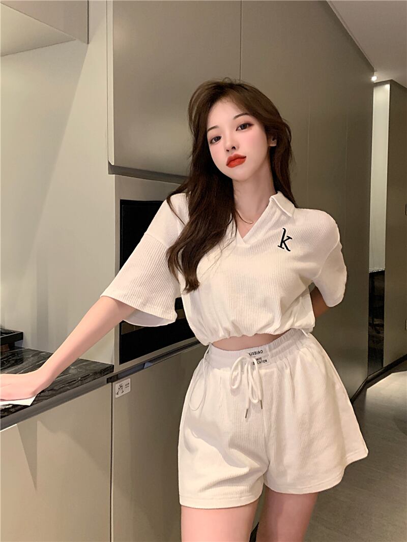 レディーススタンダードシャツ ワイドレッグショーツ サマー レトロ 夏物 ブルマー ワイドパンツ ブラックストロベリース13975634691