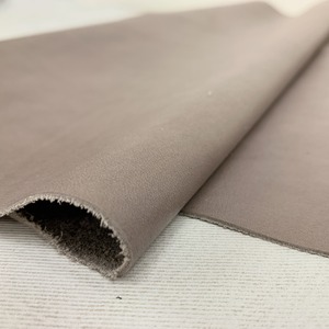 牛革　はいいろ【約54ds / 約1.0mm厚】L1G-020