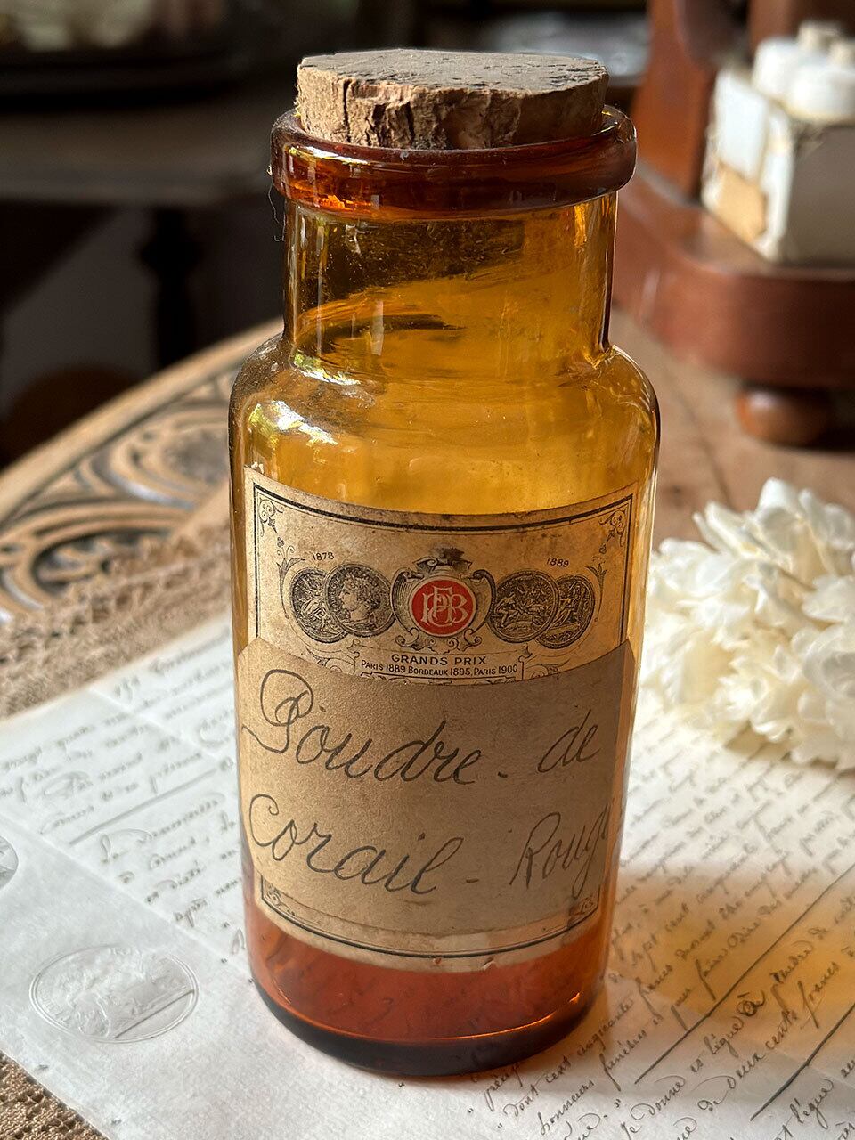 蓋付き薬品ボトル 薬の瓶 ガラス瓶 コルク | Brocante de La Cocotte