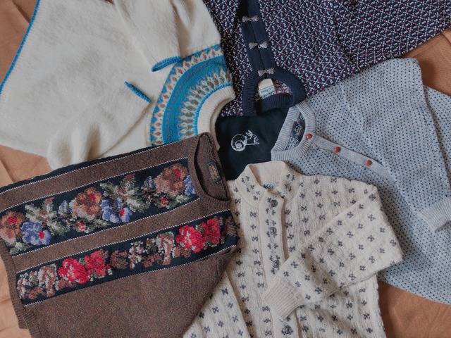 AMERICA Eddie bauer crew knit :as is