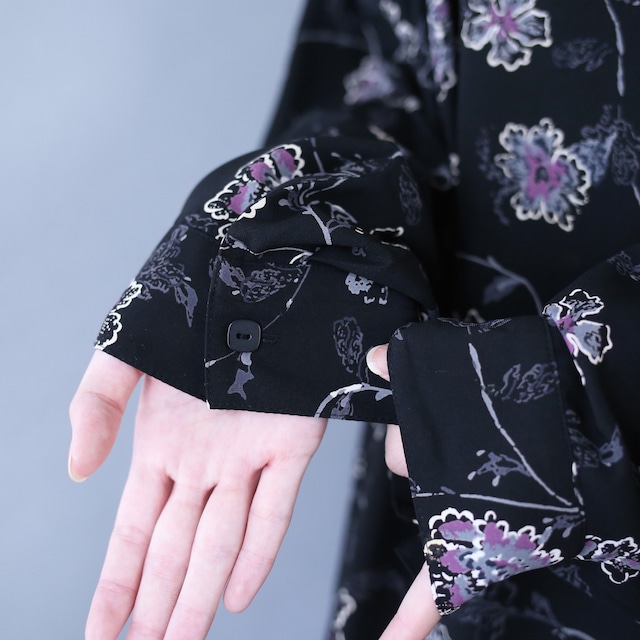 flower art pattern over wide silhouette open collar shirt