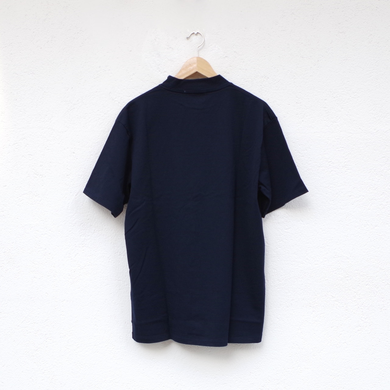 HATSKI Mock Neck  S/S Tee