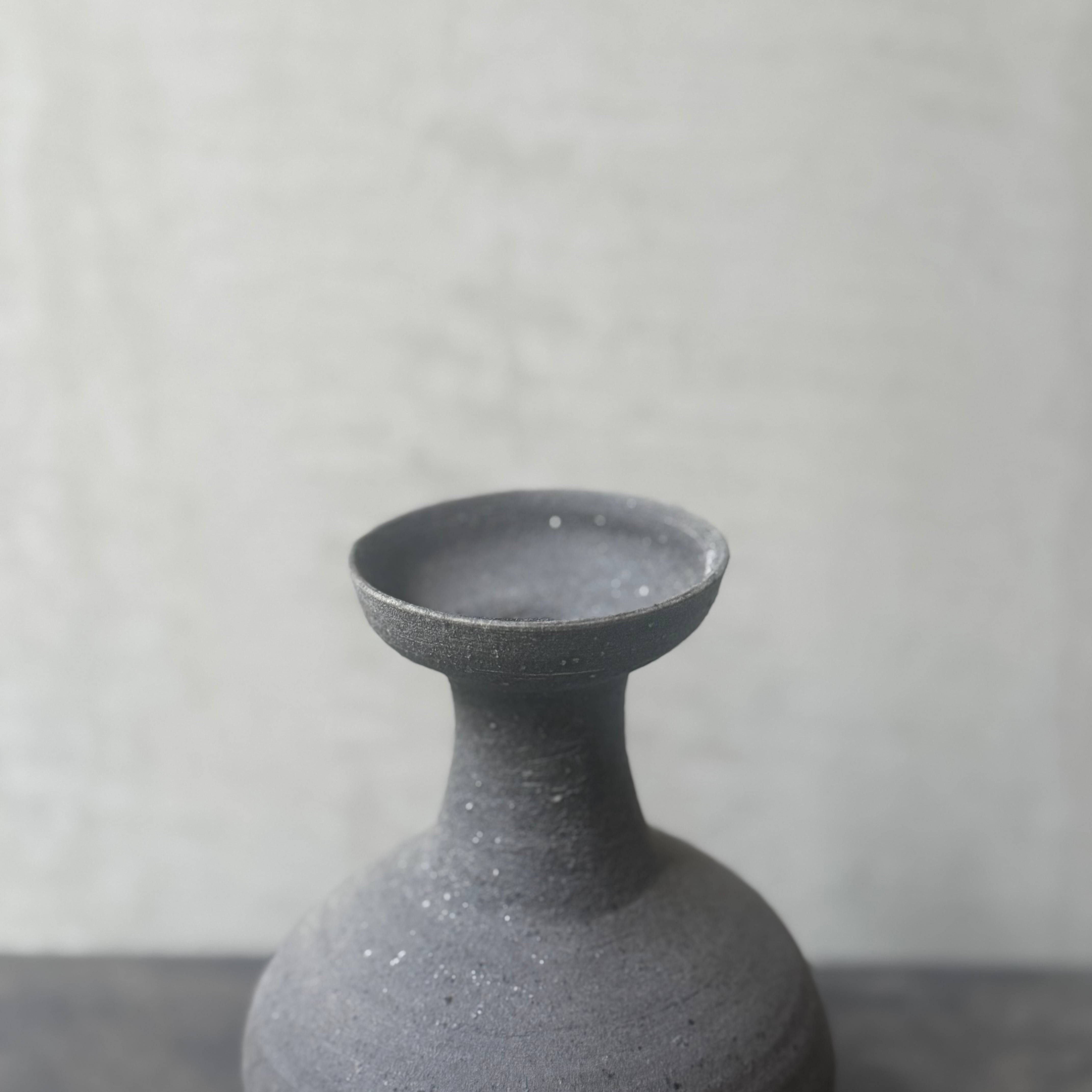 清水善行 須恵花入 | gallery 一白