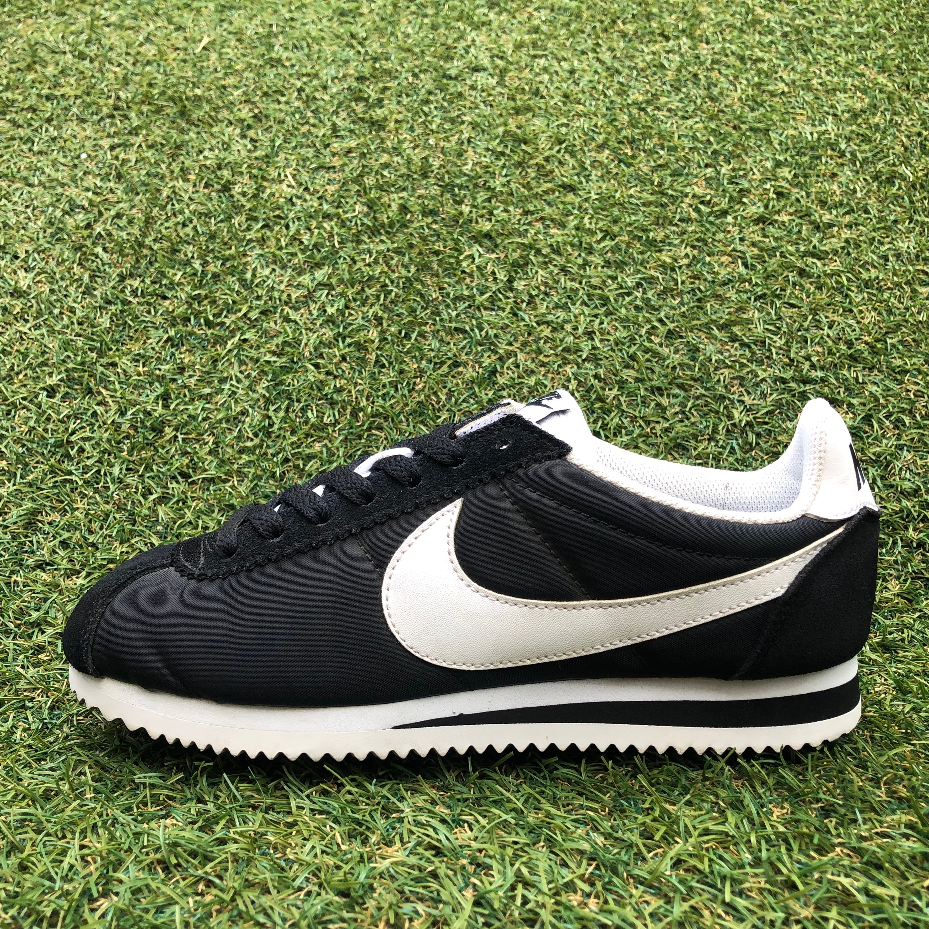 NIKE CLASSIC CORTEZ NYLON ナイキ コルテッツ ベーシック ナイロン H245
