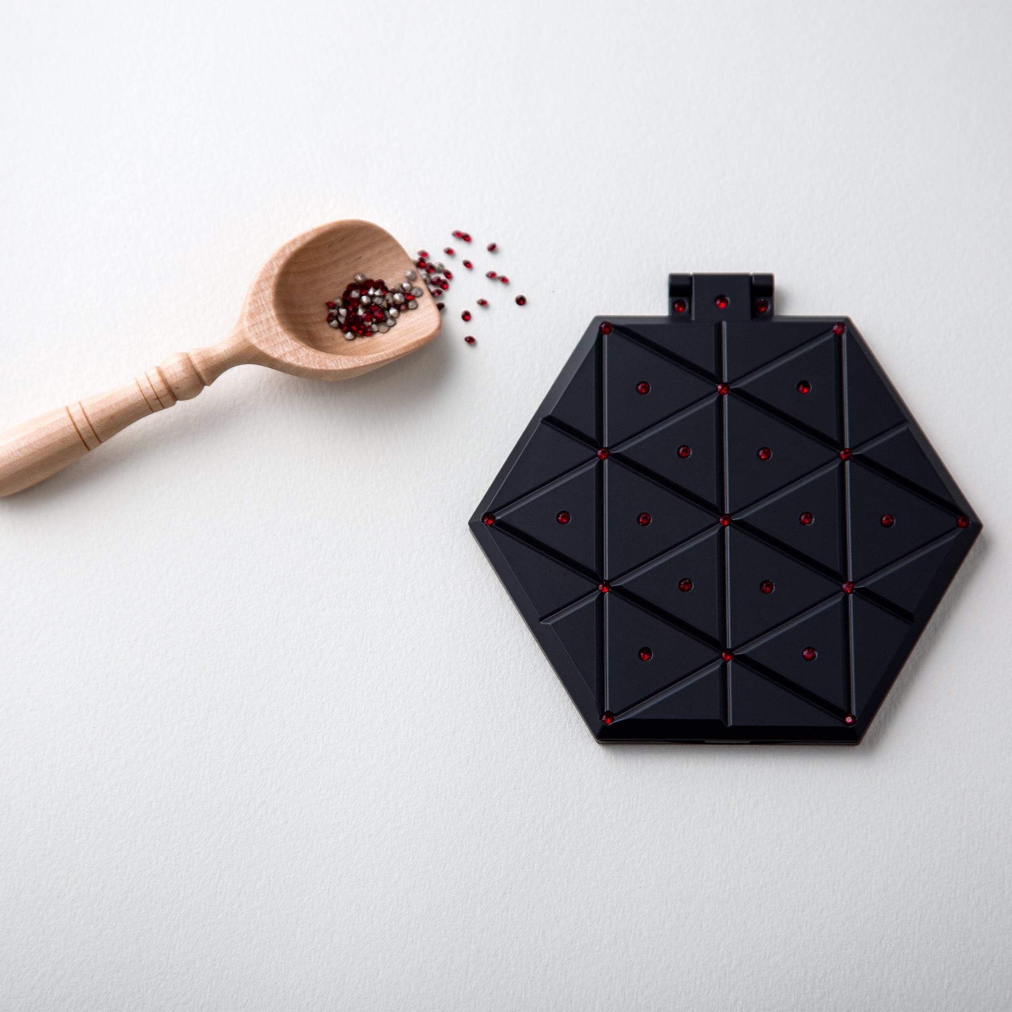 誕生石color | CALLA MIRROR