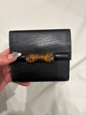 GUCCI / vintage bamboo black wallet.
