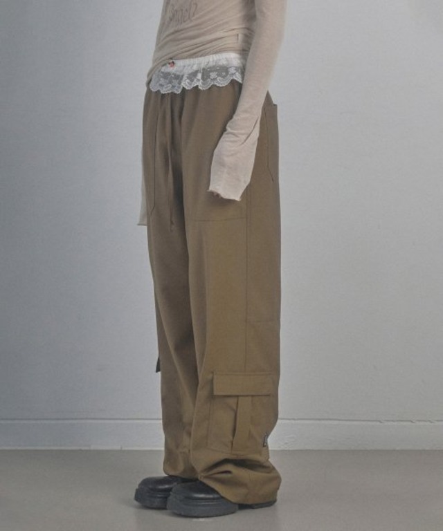 [SCULPTOR] Stitch Detail Carpenter Pants Brown