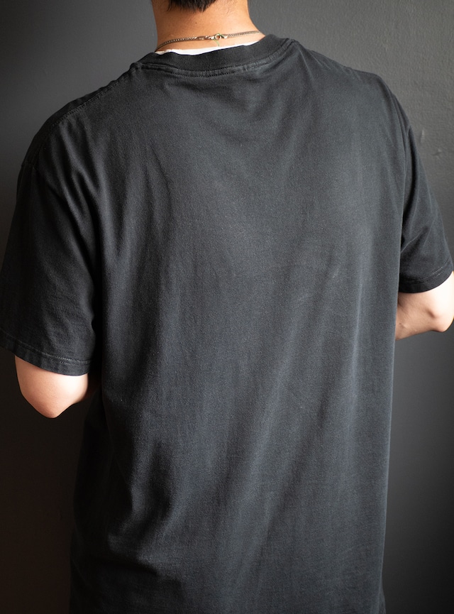 "Foreman" used Local jazz band t-shirt