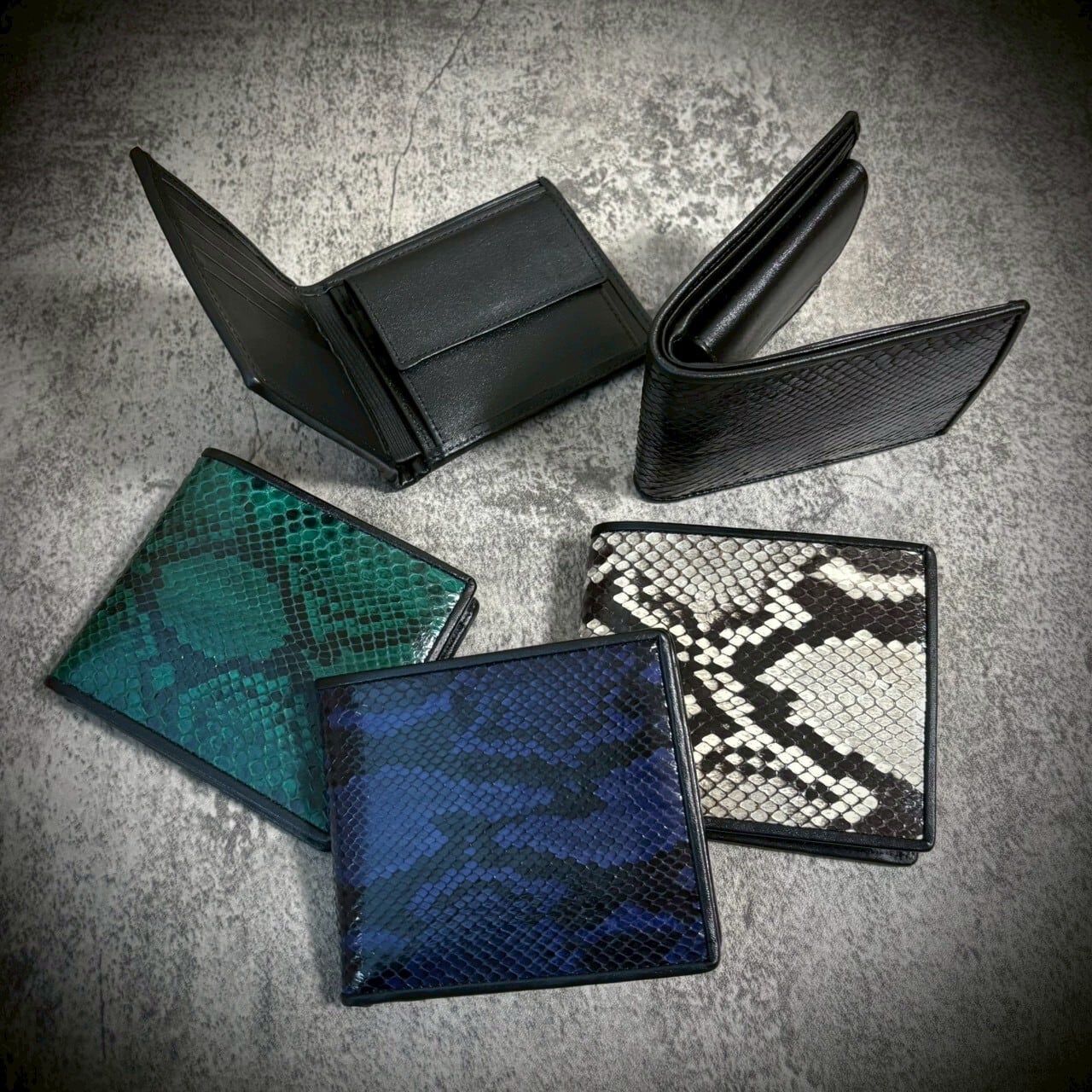 パイソン レザー 折財布 二つ折り 財布 ヘビ革 蛇革 コンパクト ミニ