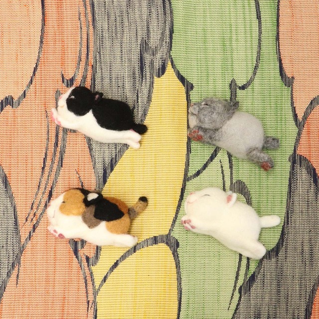 ごろにゃんシリーズ　子猫ちゃん４種　羊毛フェルト　キュート　かわいい　一点物
