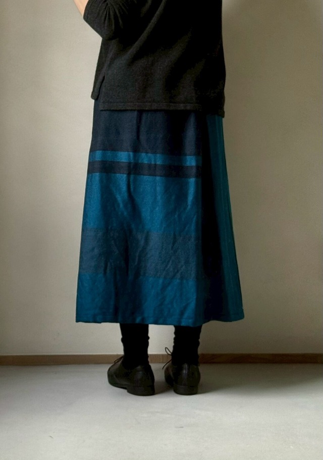 42) ポワンスカート ショート ウールミックス　TQ/NV　玉木新雌 tamaki niime