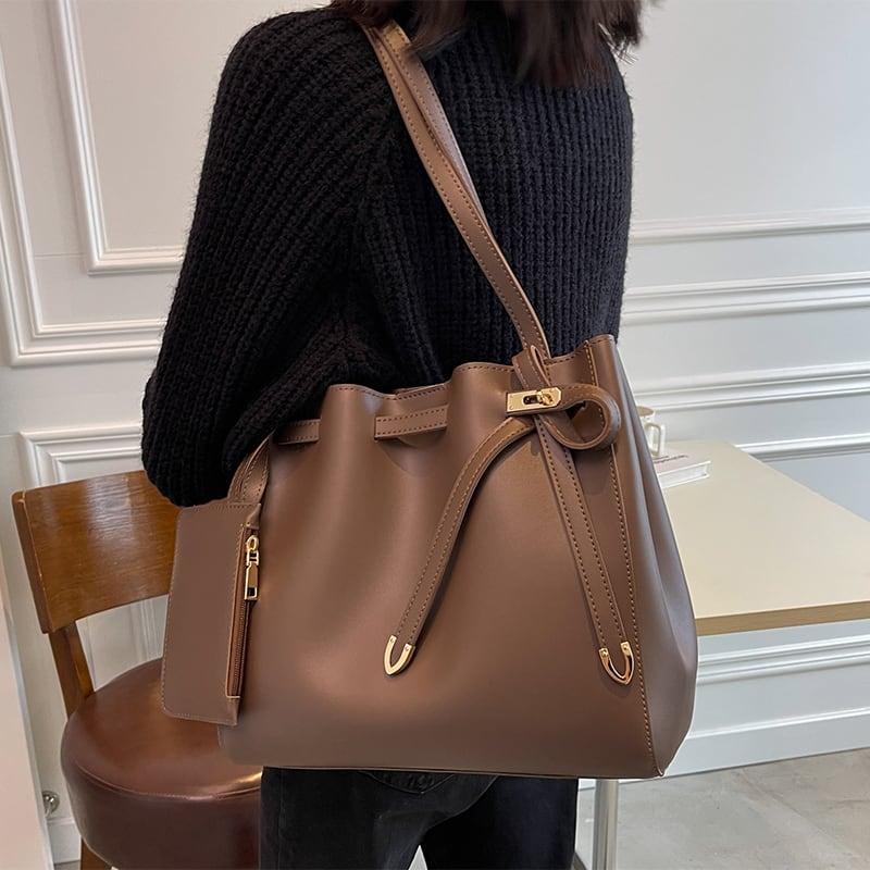 スタンダードオータムウィンターショルダーバッグ レトロ 秋物 冬物 トートバッグ Tiancai_Wing_Bag79815158574