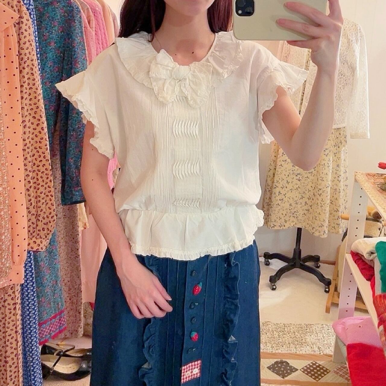 INGEBORG / frill collar ribbon blouse