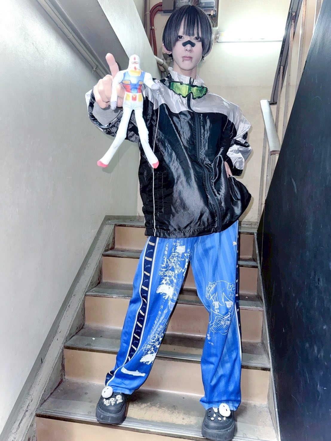 コラージュ | 雀蜂