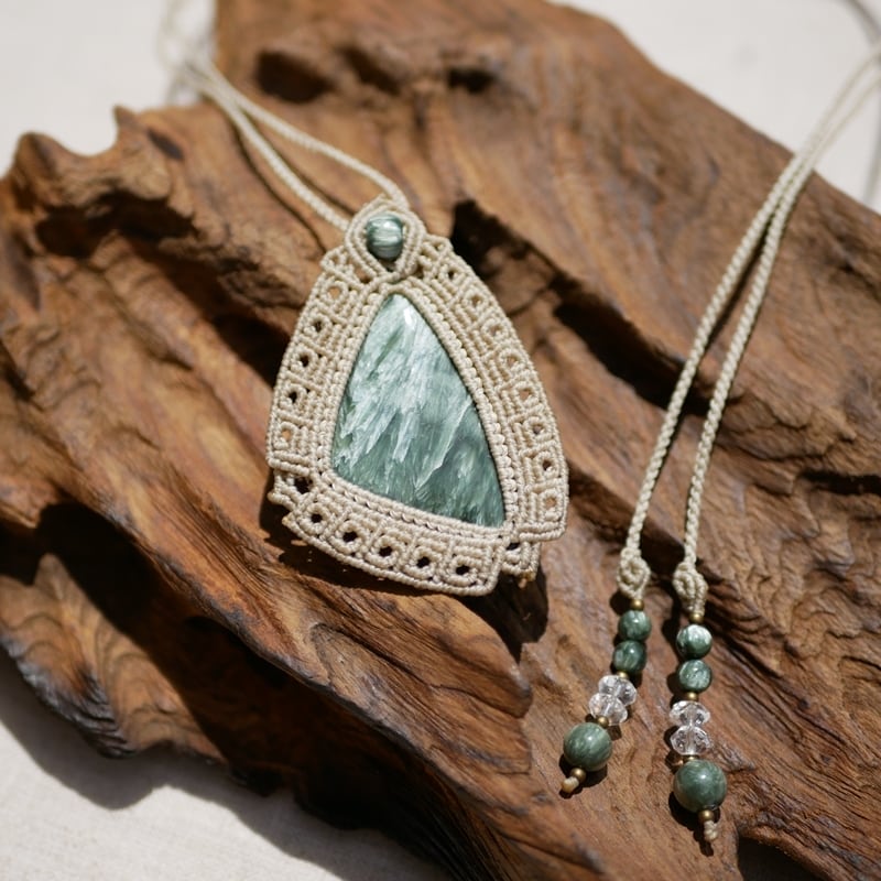 天使の石セラフィナイト×マクラメネックレス 天使の石セラフィナイト×マクラメネックレス 【公式通販】