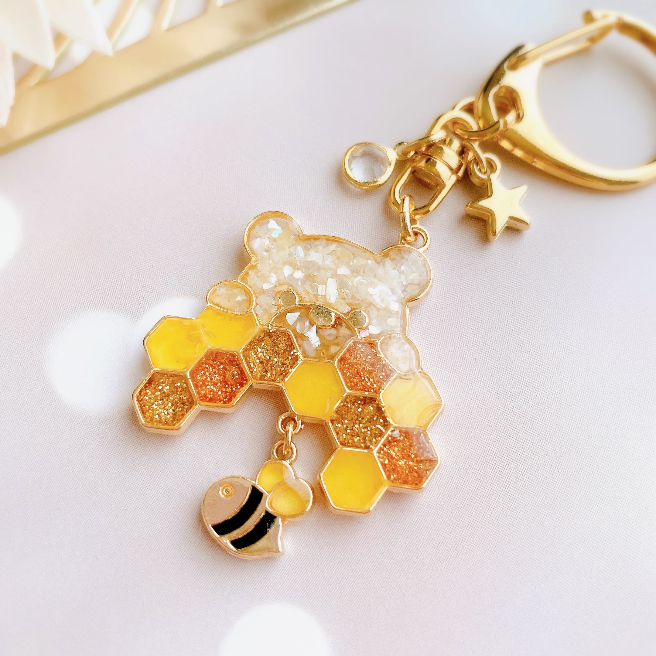 はちみつ & くまのキーホルダー / ゆめかわの世界 プティララ