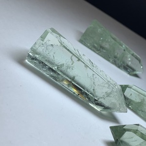 11.お得な4本セット☆癒しのグリーンの色合い♪プラシオライト ポイント