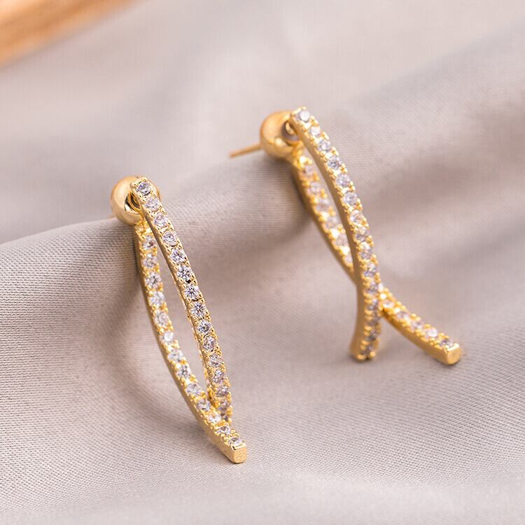 クロスデザイン ドロップ ピアス 1col H10234